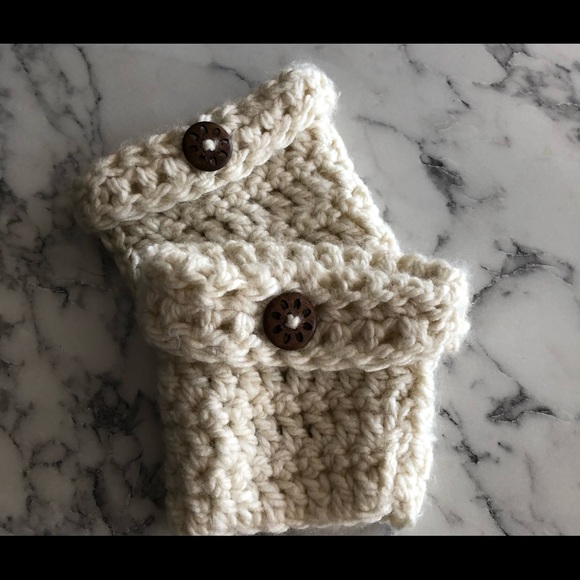 Rain boot Woolies - Cream knit with wooden button. - Picture 5 of 5